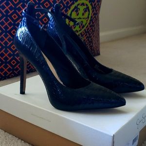 Jessica Simpson | Patent Leather Pump